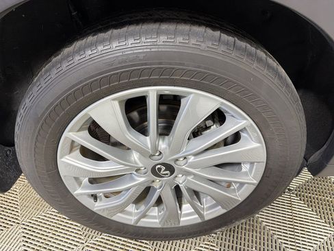 Used 2023 INFINITI QX50 Luxe image 18