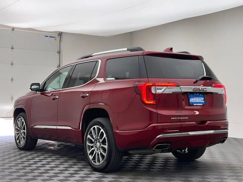 Used 2021 GMC Acadia Denali w/ Denali Technology Package FWD image 14