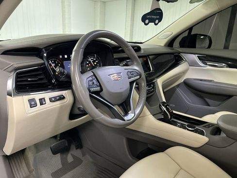 Certified 2021 Cadillac XT6 Premium Luxury image 10
