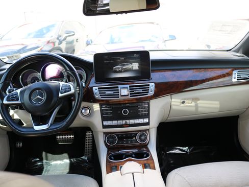 Used 2017 Mercedes-Benz CLS 550 image 36