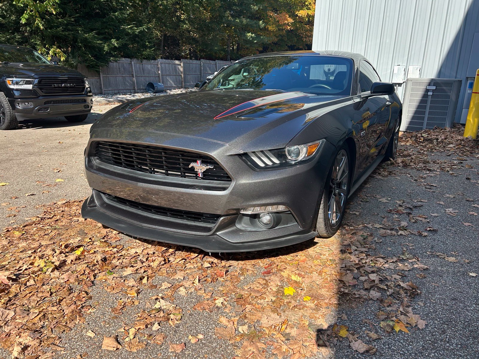 Used 2017 Ford Mustang GT Premium w/ Equipment Group 401A RWD image 9