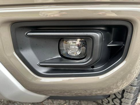 New 2025 Ford Ranger Lariat w/ Chrome Accent Package image 13