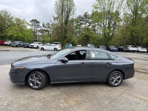 Used 2024 Honda Accord EX image 6