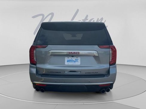 Used 2024 GMC Yukon XL Denali AWD/4WD image 6