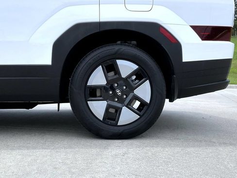 Certified 2026 Hyundai Santa Fe SE AWD/4WD image 25