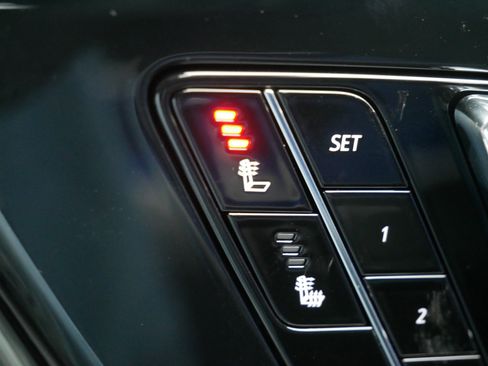 Used 2026 Cadillac Optiq Luxury 1 image 27