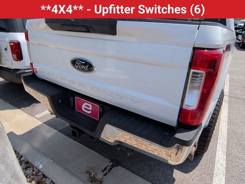 Used 2019 Ford F250 XL w/ STX Appearance Package AWD/4WD image 6