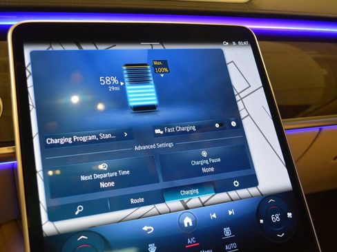 Used 2024 Mercedes-Benz S 580e 4MATIC Sedan image 30