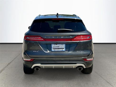Used 2017 Lincoln MKC Select image 6