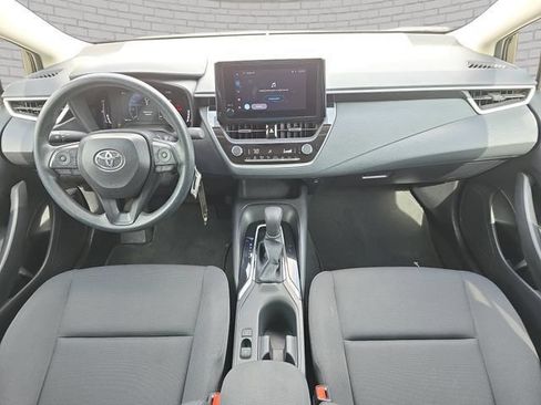 Used 2026 Toyota Corolla LE FWD image 11