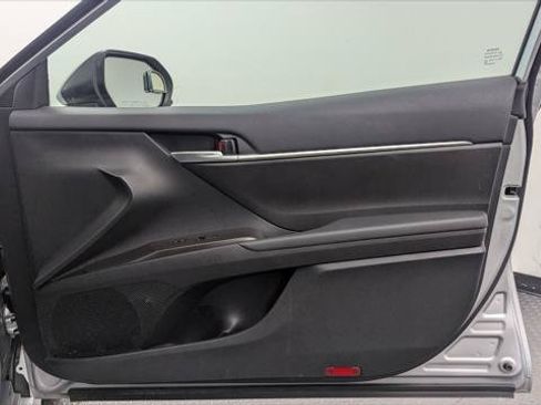 Used 2024 Toyota Camry LE FWD image 23