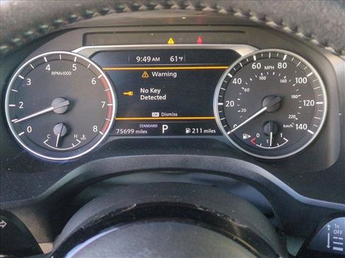 Used 2023 Nissan Rogue SV w/ SV Premium B Package image 11