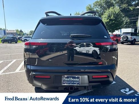 New 2026 Nissan Pathfinder Rock Creek w/ Rock Creek Premium Package AWD/4WD image 10