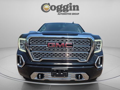 Used 2022 GMC Sierra 1500 Denali w/ Denali Premium Package image 8