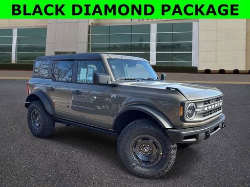 New 2025 Ford Bronco Big Bend w/ Black Diamond Package AWD/4WD image 1