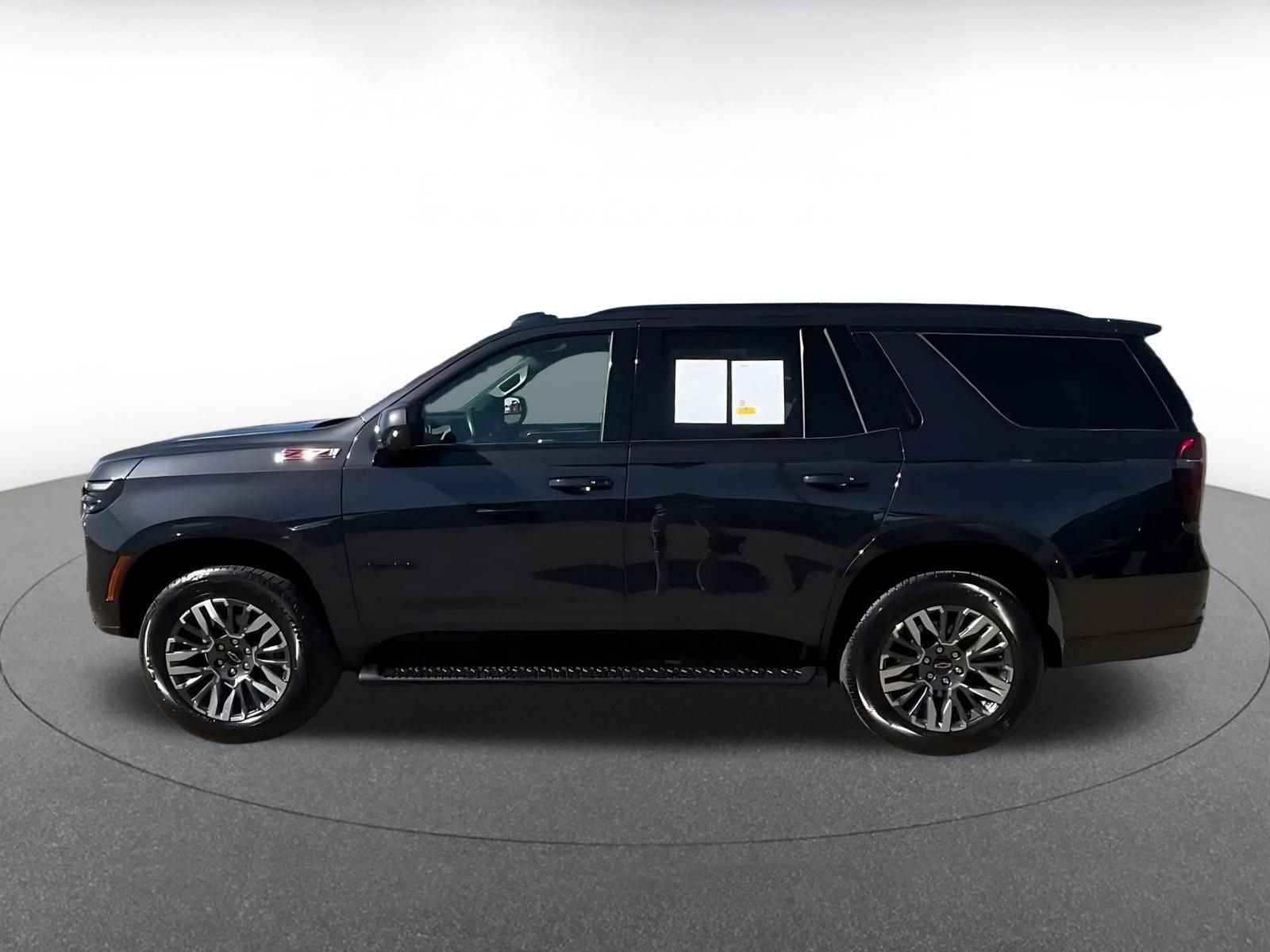 Used 2025 Chevrolet Tahoe Z71 AWD/4WD image 8