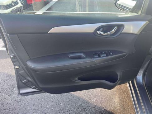 Used 2019 Nissan Sentra S image 15
