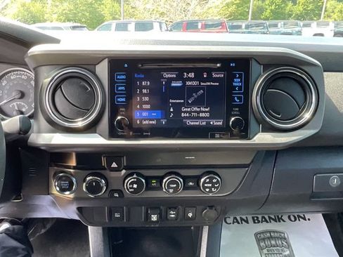 Used 2019 Toyota Tacoma TRD Off-Road AWD/4WD image 20