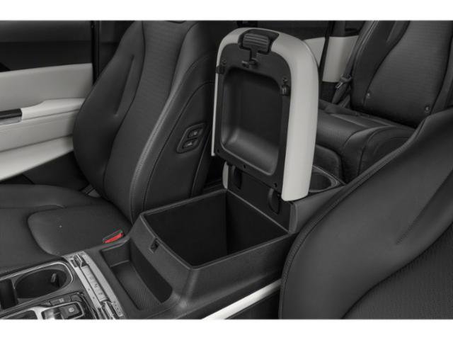 Certified 2024 Kia Carnival SX Prestige FWD image 17