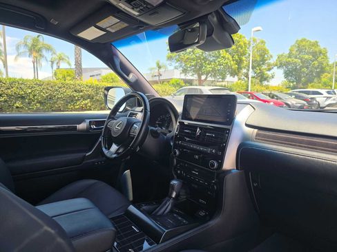 Used 2023 Lexus GX 460 Premium w/ Premium Plus Package AWD/4WD image 11