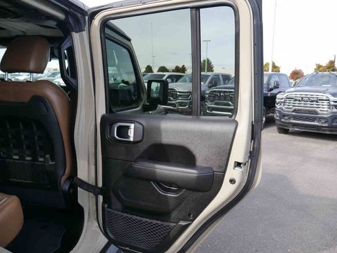 Certified 2020 Jeep Gladiator Rubicon image 28