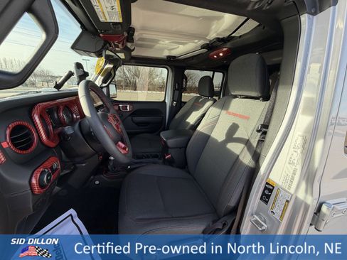 Used 2024 Jeep Wrangler Unlimited Rubicon w/ XTREMEE 35" Tire Package image 21