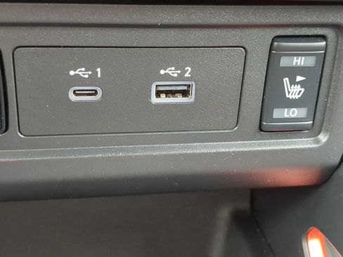 Used 2023 Nissan Frontier PRO-4X w/ Pro Convenience Package image 18