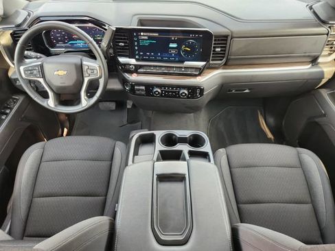 Used 2026 Chevrolet Silverado 1500 LT RWD image 26