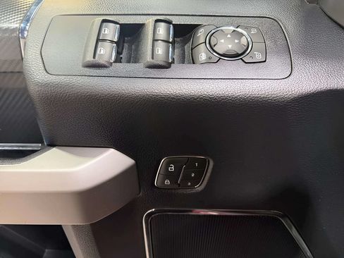 Used 2019 Ford F150 Lariat AWD/4WD image 20