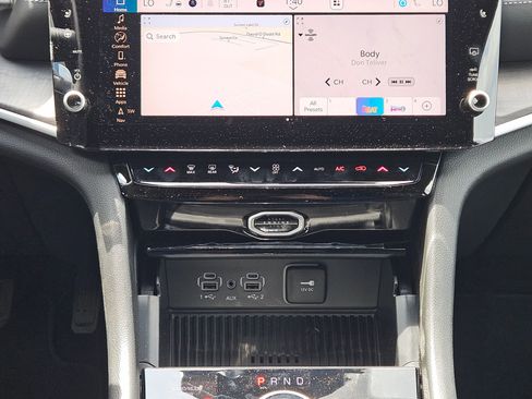 New 2026 Jeep Grand Cherokee L Limited image 12