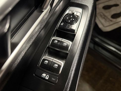 Used 2024 Kia Telluride S w/ S Sunroof Package image 13