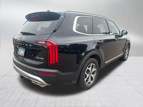 Used 2020 Kia Telluride EX AWD/4WD image 3