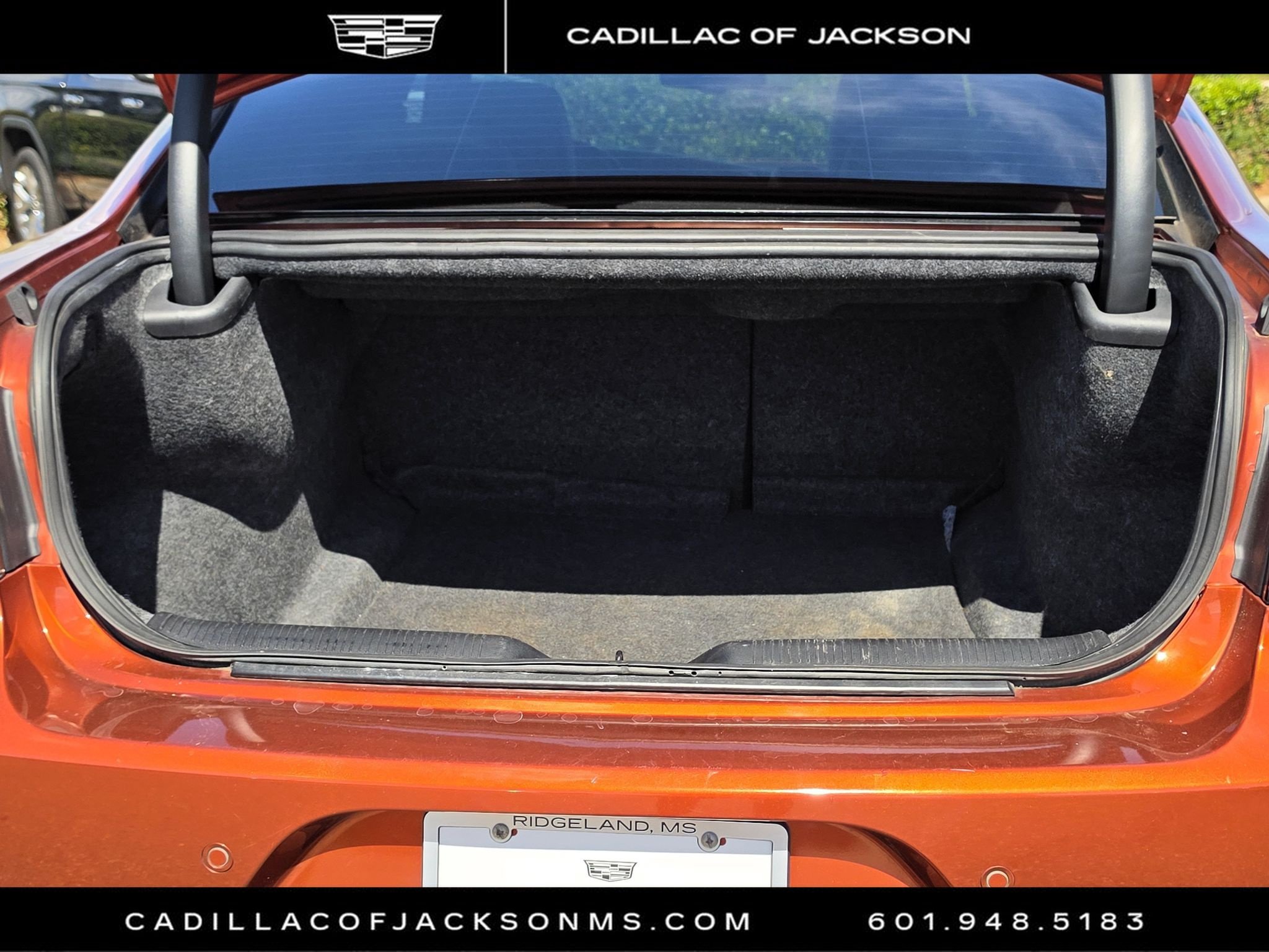 Used 2022 Dodge Charger SXT w/ Plus Group RWD image 25