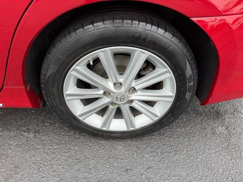 Used 2014 Toyota Camry XLE FWD image 44