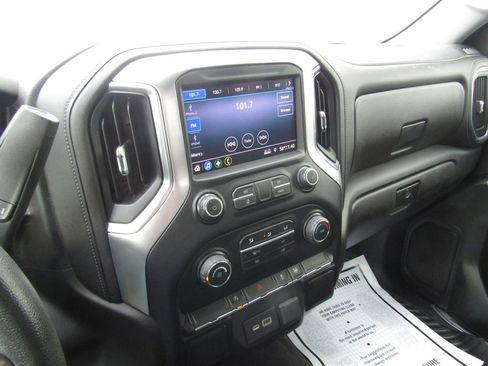 Used 2020 Chevrolet Silverado 1500 LT image 21
