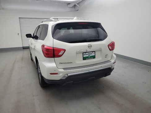 Used 2020 Nissan Pathfinder SL AWD/4WD image 6