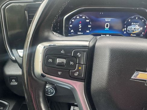 Used 2024 Chevrolet Silverado 2500 LT image 22