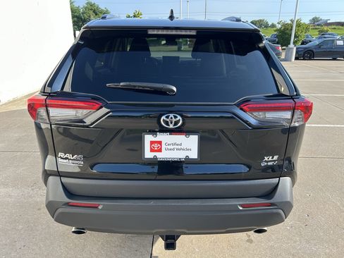 Certified 2025 Toyota RAV4 XLE AWD/4WD image 5