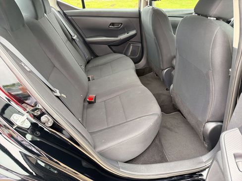 Used 2025 Nissan Sentra S FWD image 28