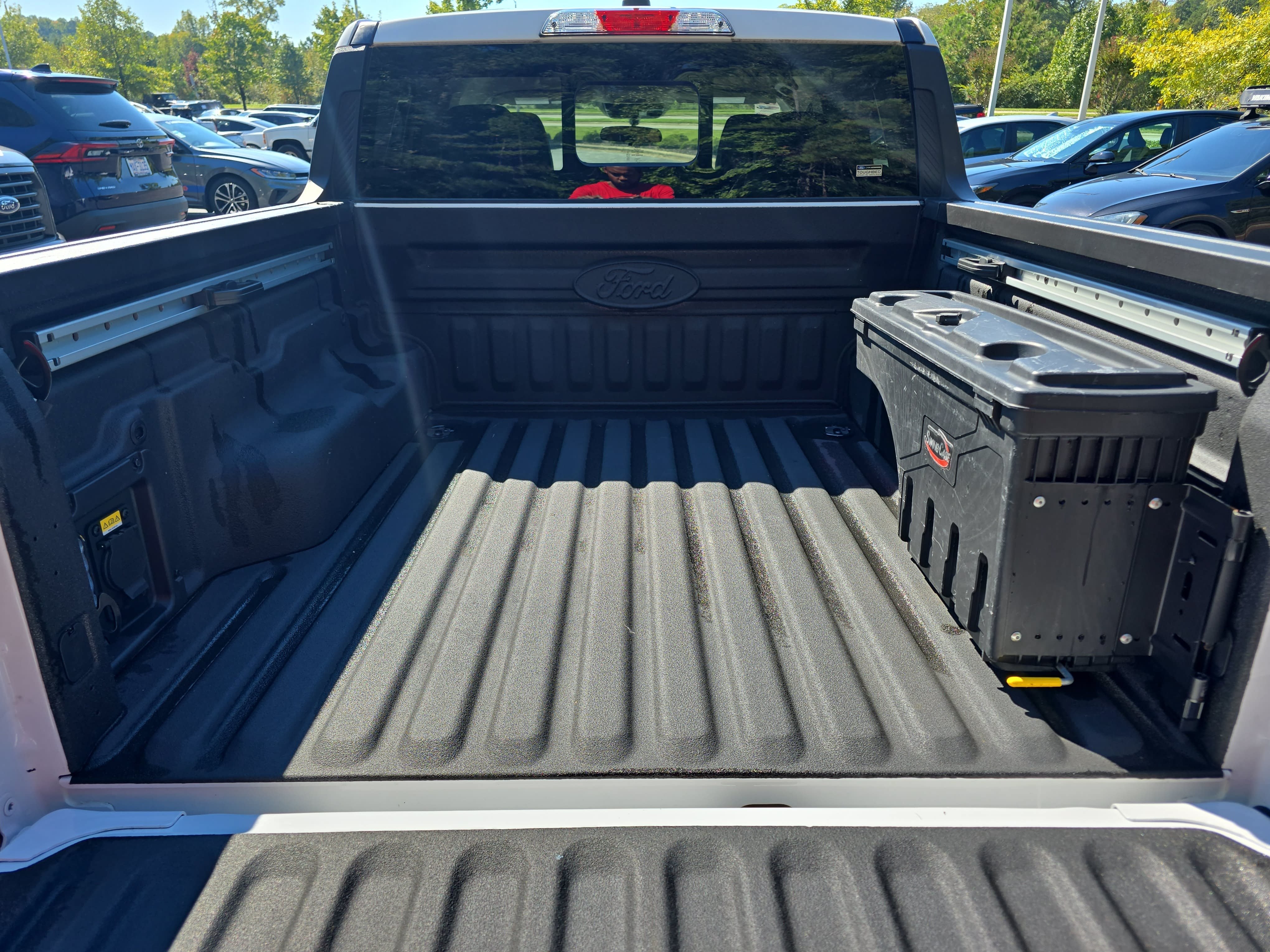Used 2024 Ford Maverick Lariat FWD image 12