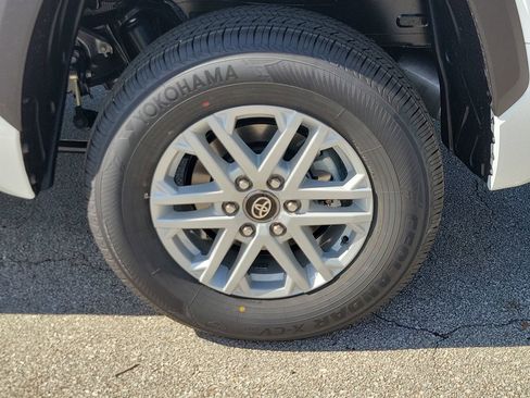 New 2026 Toyota Tundra SR5 AWD/4WD image 5