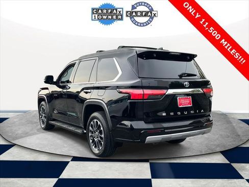 Used 2023 Toyota Sequoia Limited image 6