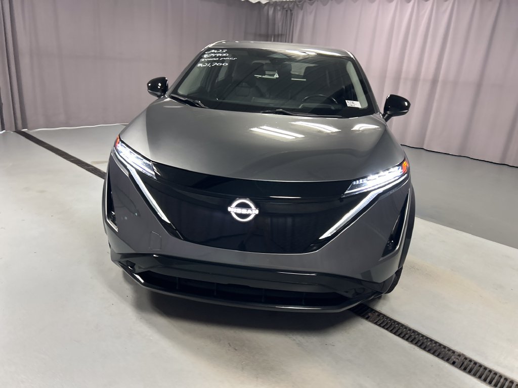 Used 2023 Nissan Ariya FWD image 2