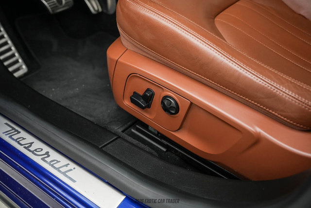 Used 2014 Maserati Ghibli S Q4 AWD/4WD image 37
