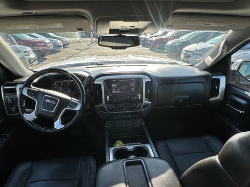 Used 2015 GMC Sierra 1500 SLT w/ SLT Crew Cab Value Package image 6