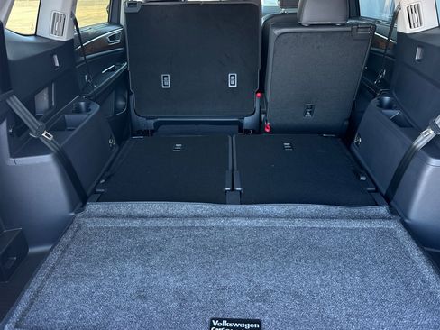 New 2026 Volkswagen Atlas SE image 16