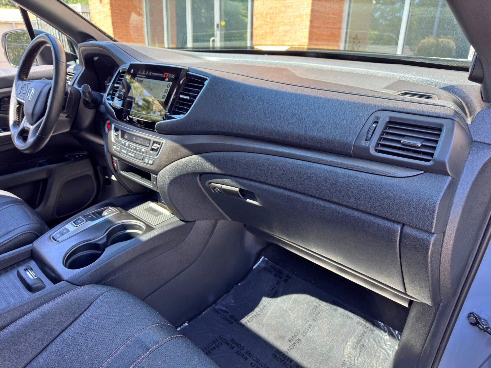 Used 2022 Honda Passport TrailSport image 14