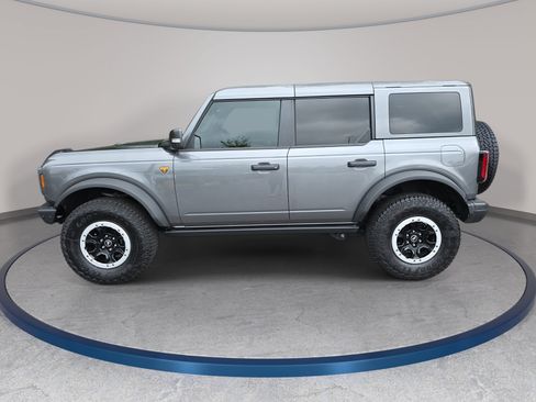 Used 2025 Ford Bronco Badlands AWD/4WD image 8