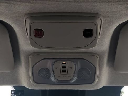 Used 2023 RAM ProMaster 2500 FWD image 21