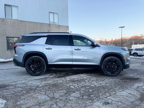 New 2026 Chevrolet Traverse LT w/ Driver Confidence Package image 6